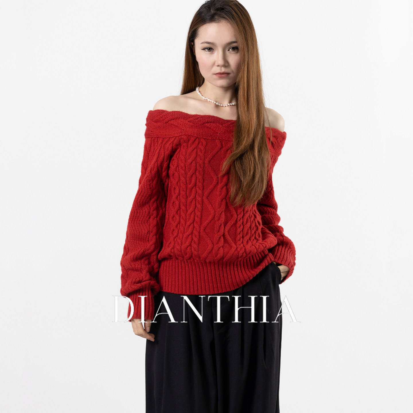 DianThia过年红色羊毛温柔一字肩麻花宽松套头毛衣秋冬露肩针织衫