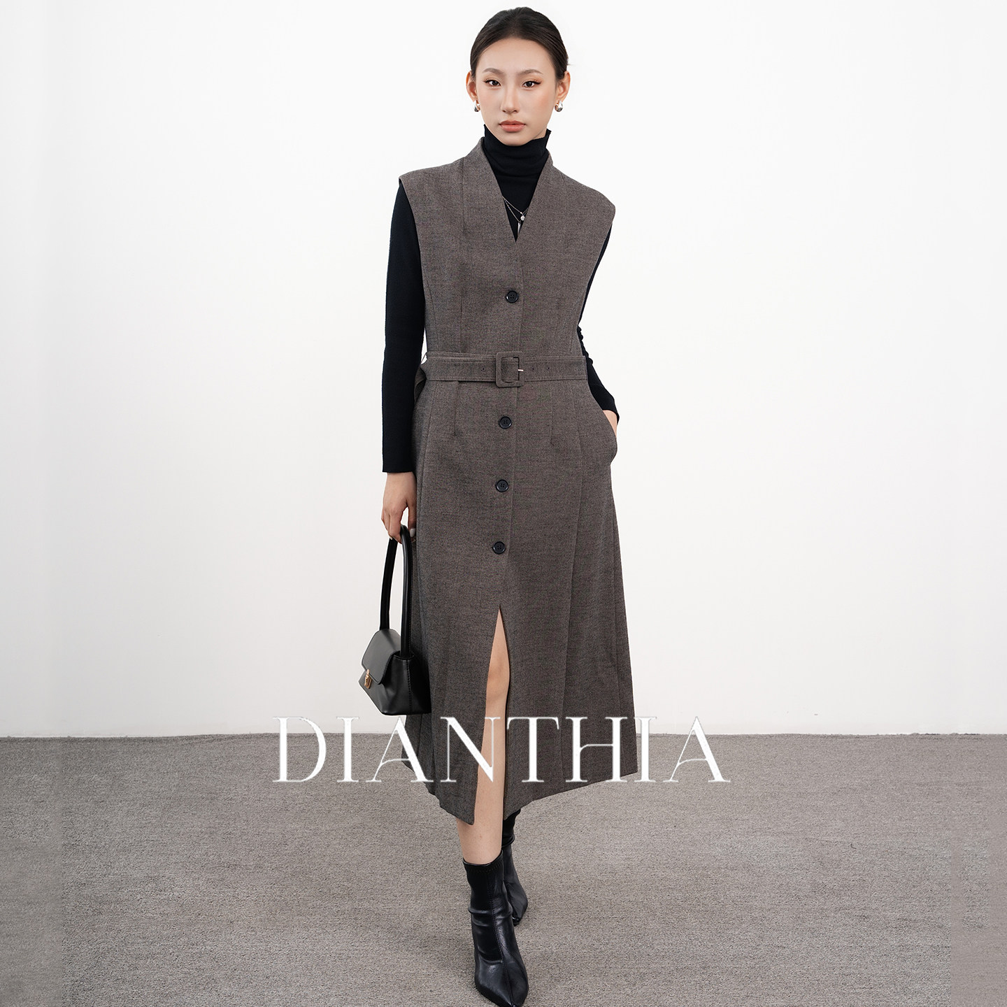 DianThia羊毛真丝马甲裙秋冬新款系带收腰无袖连衣裙打底背心裙厚