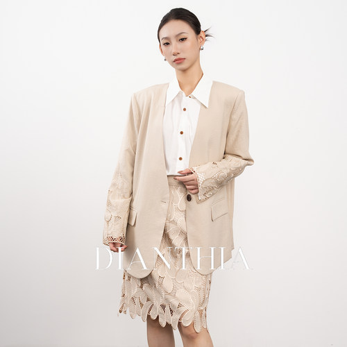 袖口镂空刺绣西装外套女长袖宽松
