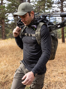 5.11 长袖圆领衫42112 三色混纺 Triblend Legacy传统长袖 T 恤