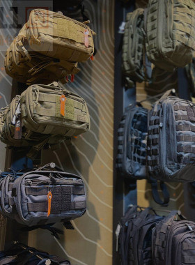 5.11战术腰包57109  MOAB 3小时56964冲锋56963单肩包56810斜挎包