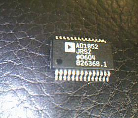 进口正品 AD1852JRSZ AD1852JRS AD1852 24位高性能DAC SSOP28