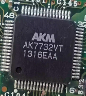 AK7732VT QFP-64