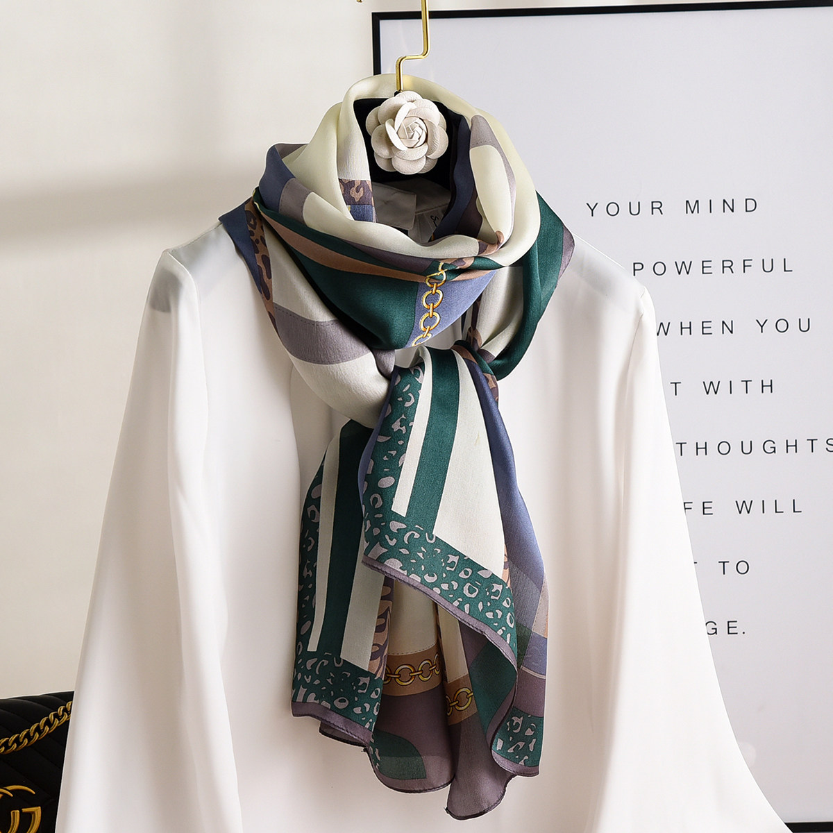 韩国时尚洋气真丝小领巾链条拼色韩版桑蚕丝春秋百搭丝巾女小长条,服饰配件/皮带/帽子/围巾,围巾/丝巾/披肩,淘宝优惠券,粉丝福利购,淘宝优惠卷