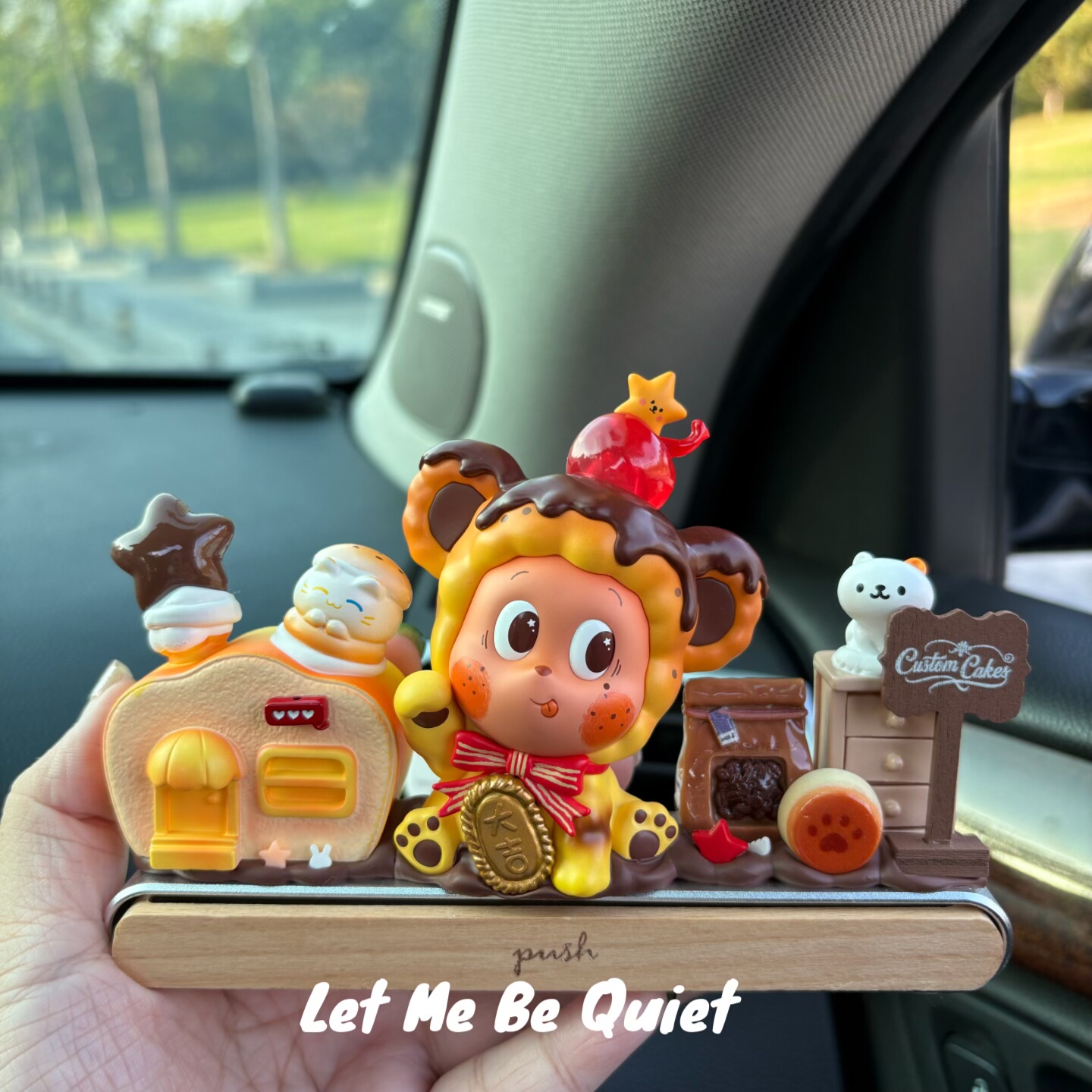 正品星星人美味时刻临时停车挪车电话号码牌高级感车载摆件礼物