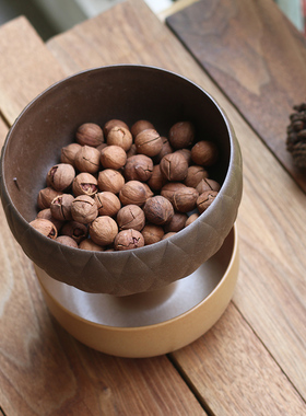 泰国qualy橡子装干果盒子 创意家用双层密封可爱松果客厅糖果盒盘