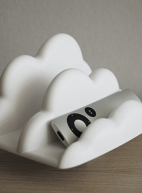 泰国Qualy云朵置物架 客厅卡通回收材料桌面遥控器手机平板收纳