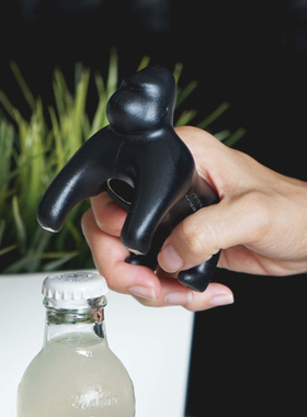 新品泰国qualy啤酒开瓶器个性创意冰箱贴 大猩猩云朵多功能搞怪款