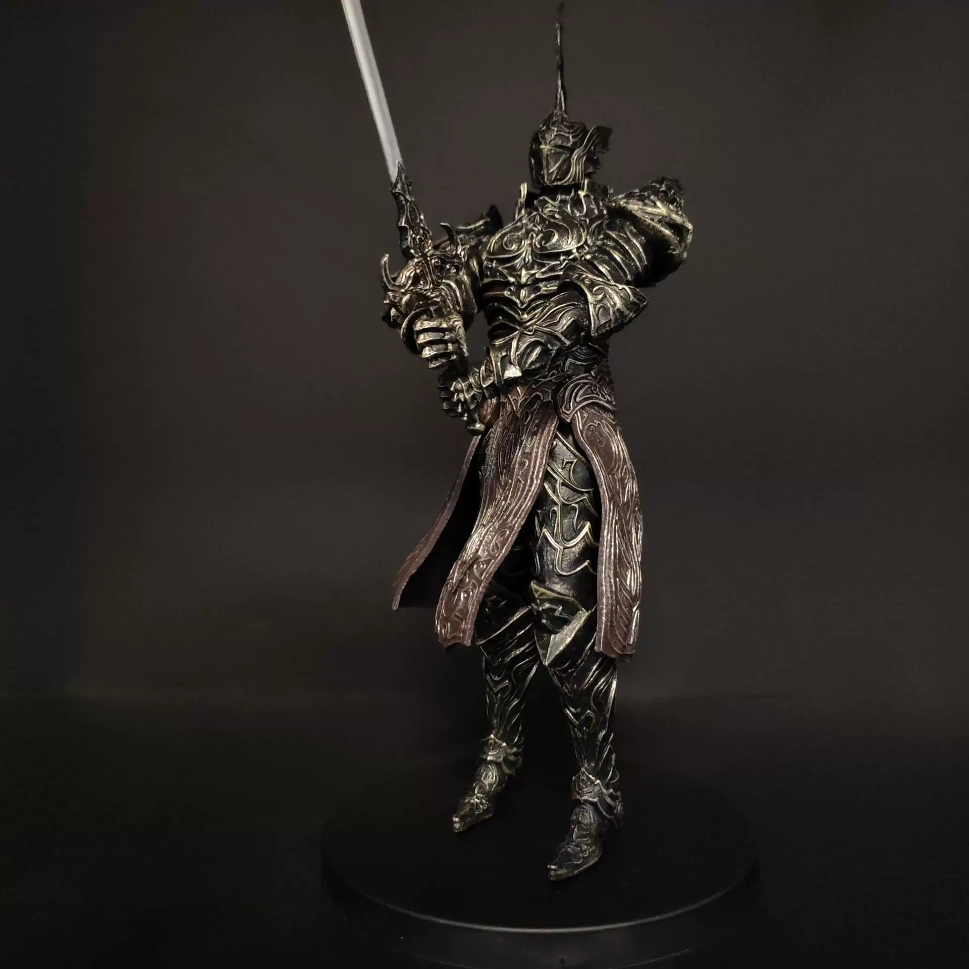 新品恶魔之魂重制版贯穿骑士梅塔斯动漫人偶雕像手办模型桌面摆件