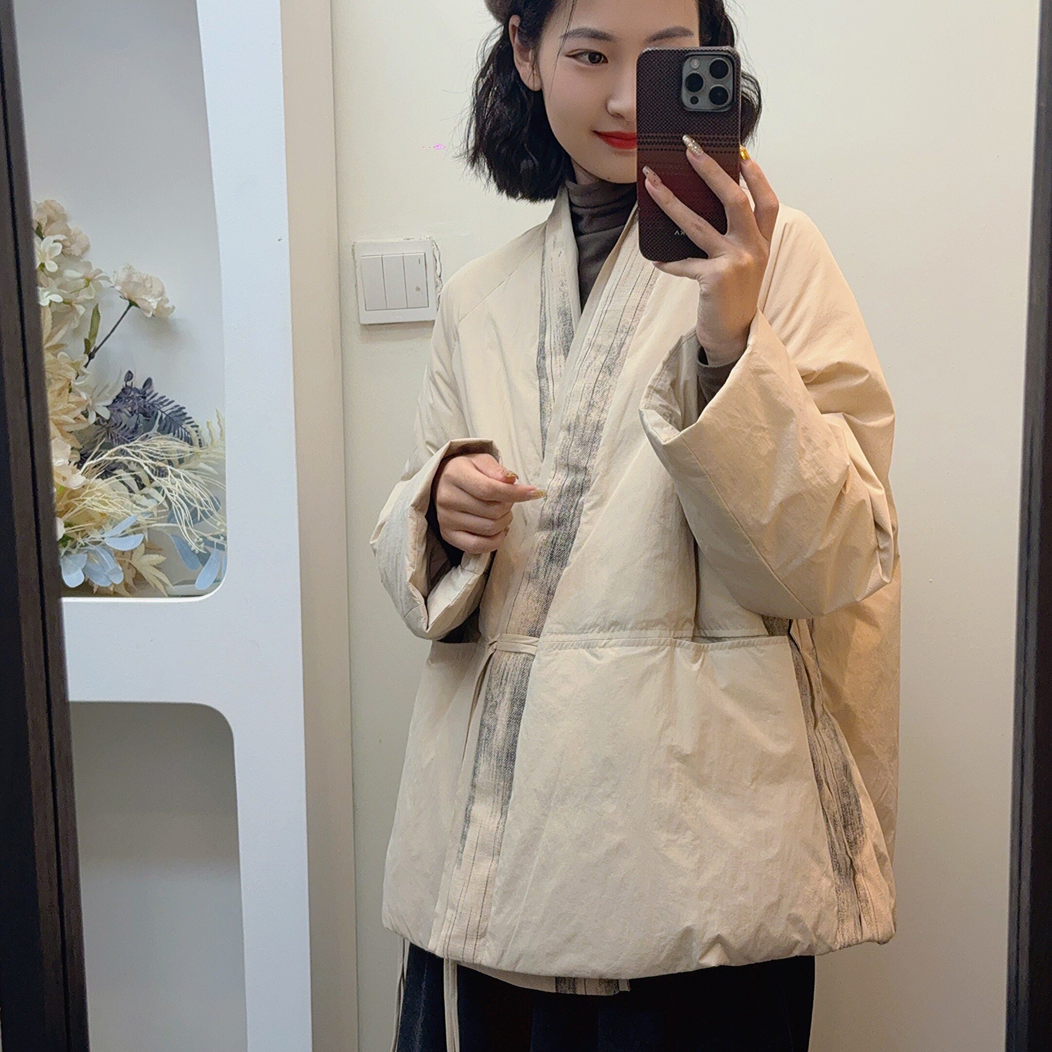 【赢利】冬季国风设计师亚麻拼接女士合服款羽绒服 5100