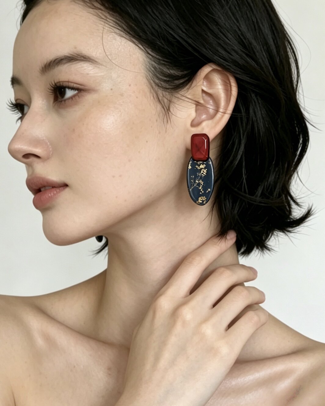 Atelier Koa  日本手工超高品质复古滴胶红蓝撞色甜美气质耳环