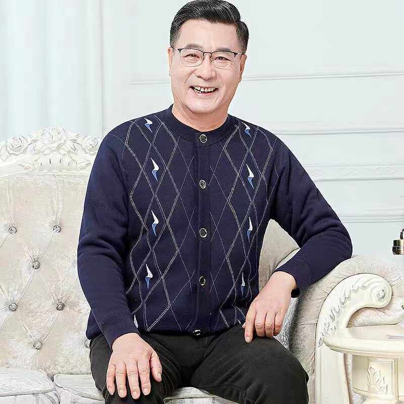 冬季保暖内衣中老年男人加绒加厚针织衫羊羔绒毛衣开衫爸爸装外套