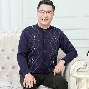 冬季保暖内衣中老年男人加绒加厚针织衫羊羔绒毛衣开衫爸爸装外套