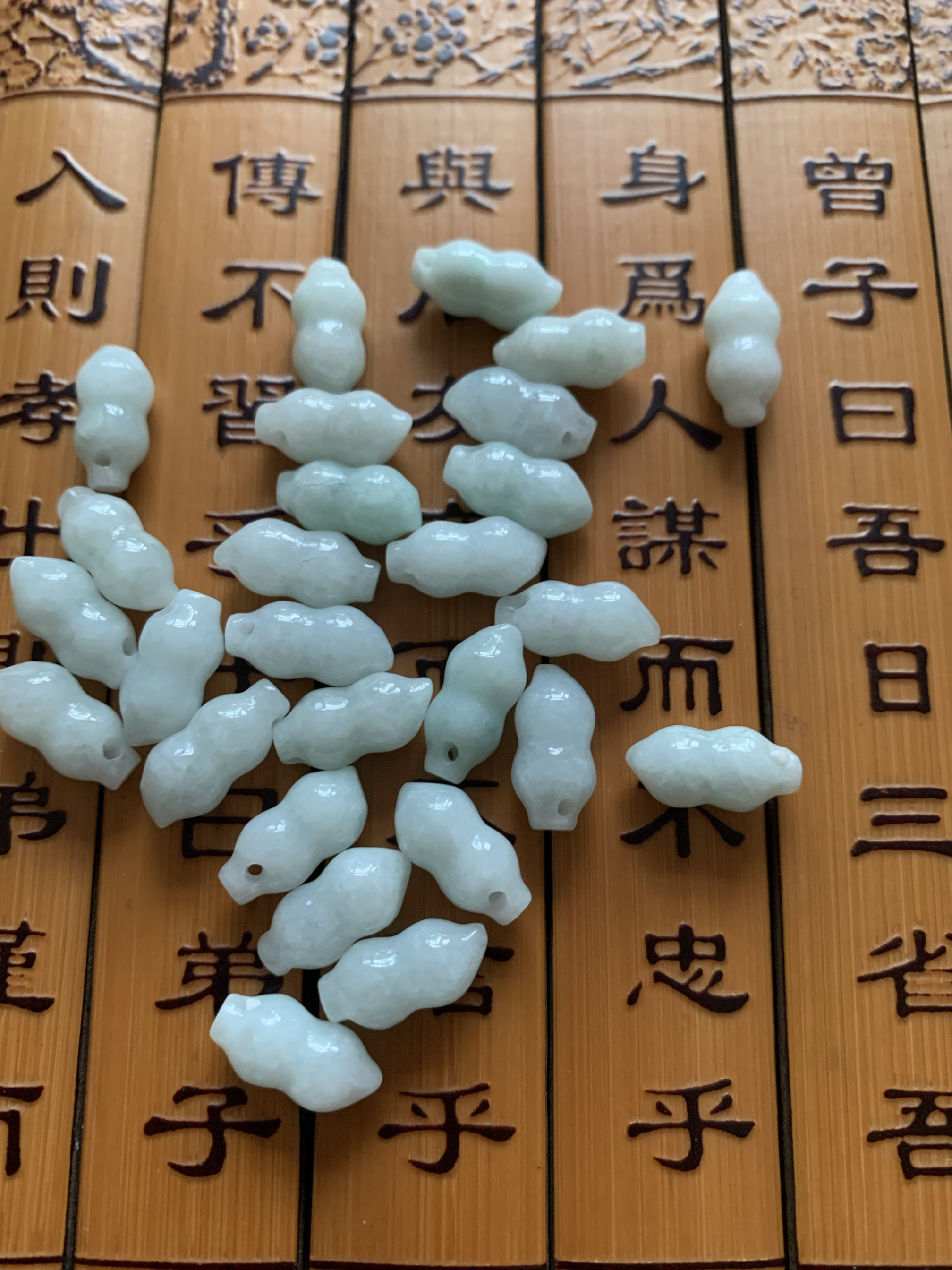 今石缘 天然翡翠A货配件 豆绿色落花生DIY辅料材料车挂包挂手机链