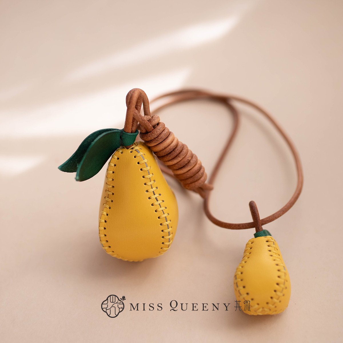 MissQueeny其微|大吉大梨黄色双梨牛皮包装饰挂件可爱