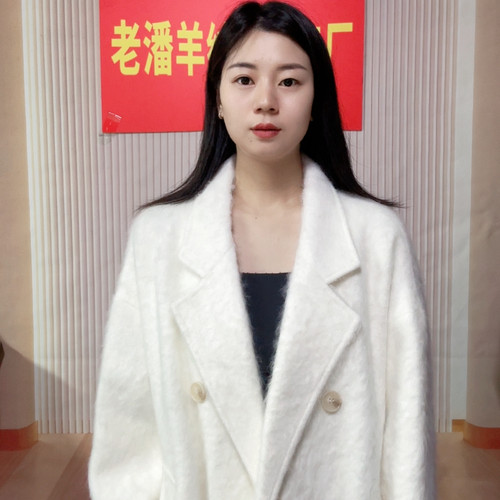 23拉绒大衣
