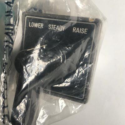 议价和泉  CS-10  主令控制器 CS-10  UCSQO  600V 10A