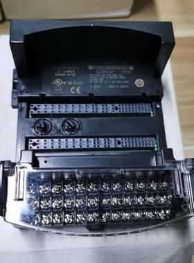 议价FANUC IC200CHS00L I/O CARRIER BARRIER STYLE