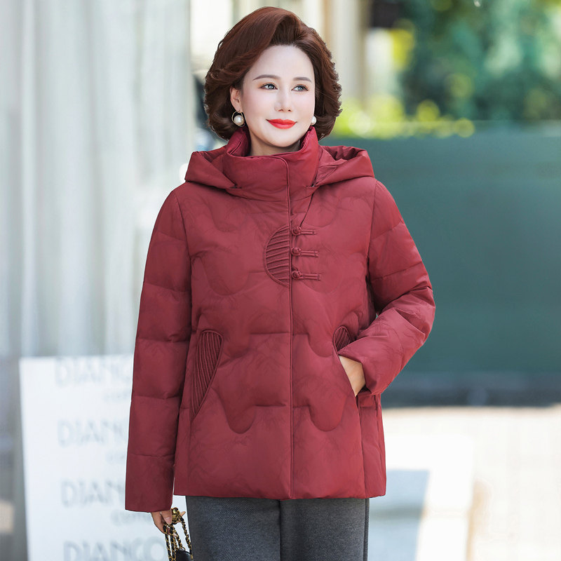 波斯顿鹅绒服女款加厚短款妈妈装波士顿官方旗舰店可脱帽羽绒服冬