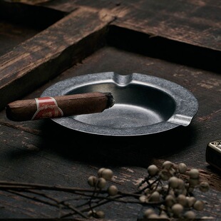 复古怀旧不锈钢雪茄烟灰缸家用户外便捷个性创意烟灰缸金属高级感