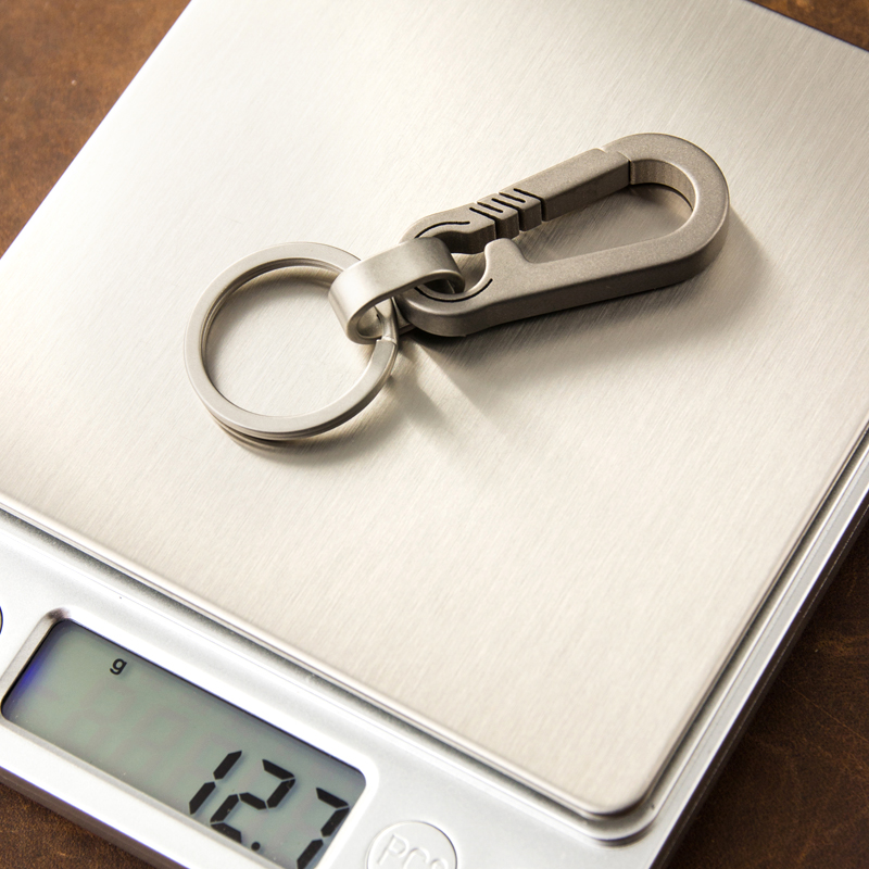 简约钛合金腰挂钥匙扣挂件男士锁匙圈环创意大方个性汽车链挂饰