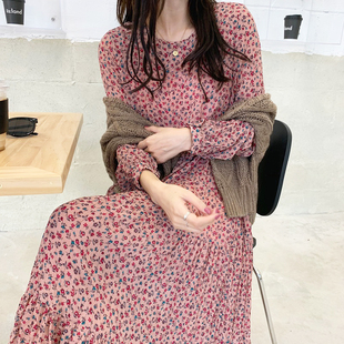 特价韩国东大门春季新款温柔碎花压褶裙子超仙雪纺长款长袖连衣裙