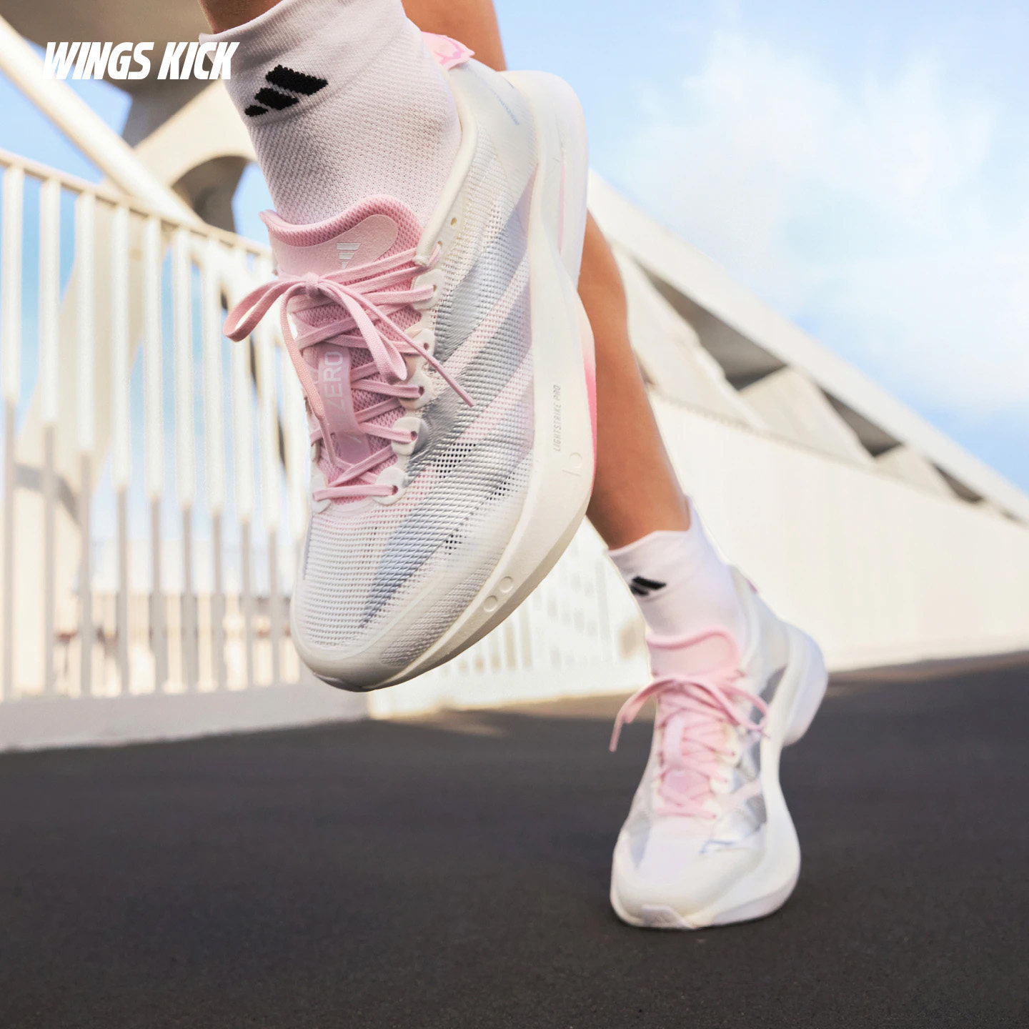 ADIDAS 阿迪达斯 ADIZERO BOSTON 13 女子马拉松竞速跑鞋 JQ9667