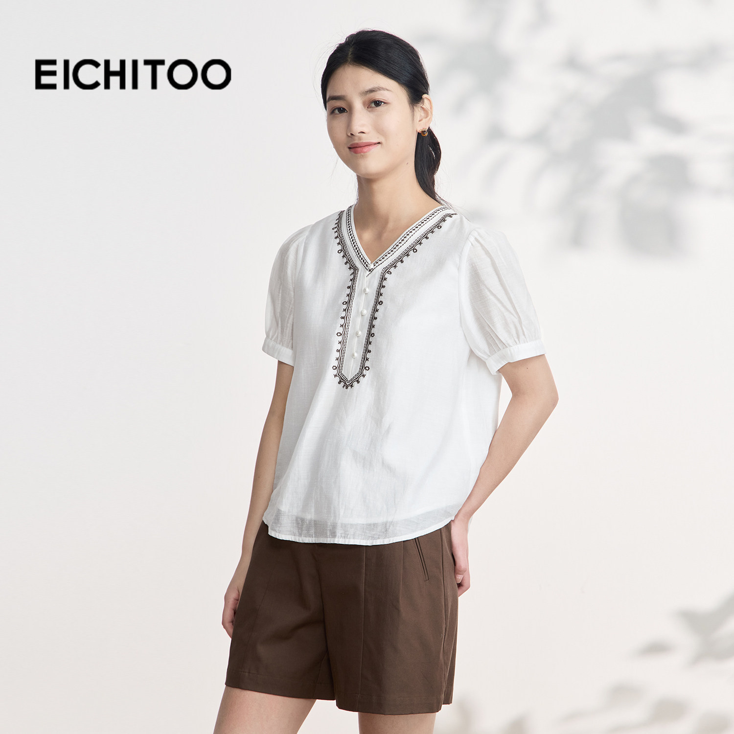 爱居兔含莱赛尔亚麻V领短袖雪纺衫女2026年夏季新款民族度假小衫