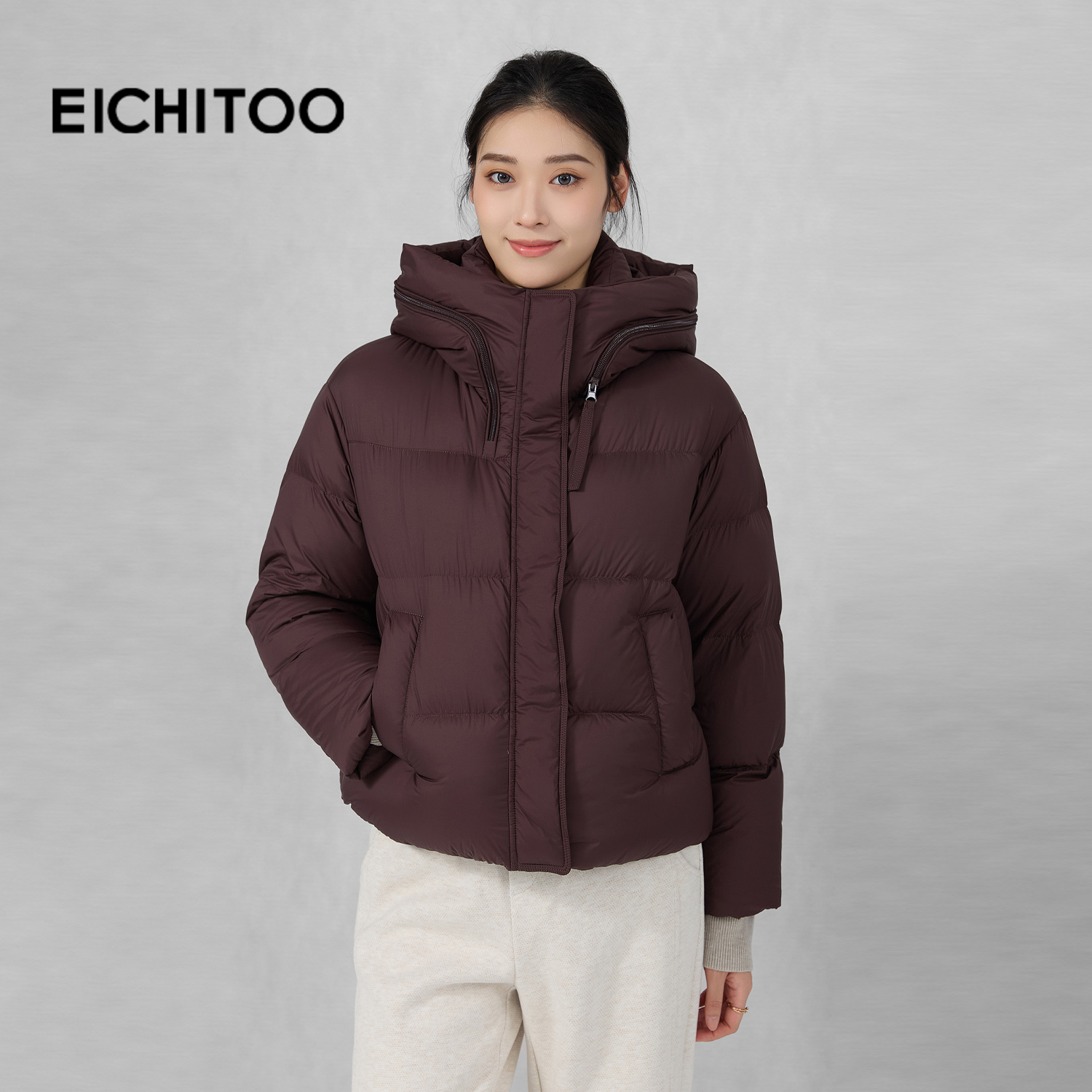 面料质感轻盈，视觉显瘦包容性强增加时尚度