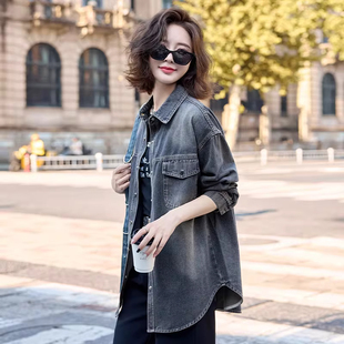 高级感中长款牛仔衬衣女士风衣中年妈妈大码宽松显瘦牛仔衬衫外套