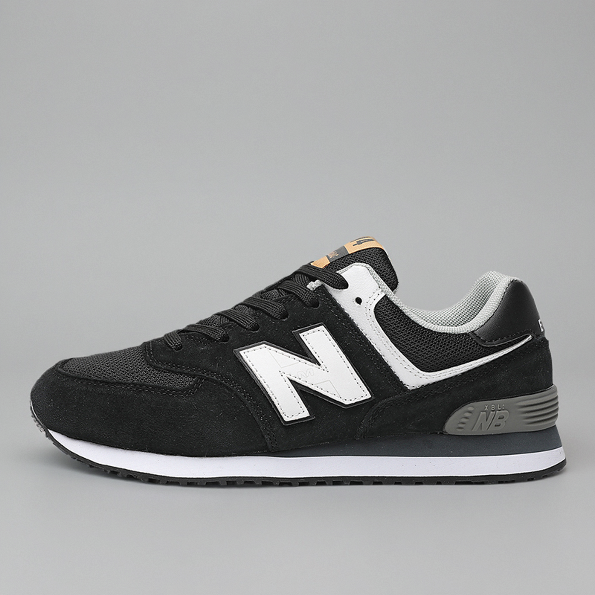 新品3折丨正品包邮丨达人同款丨经典复古丨574真皮系列黑白