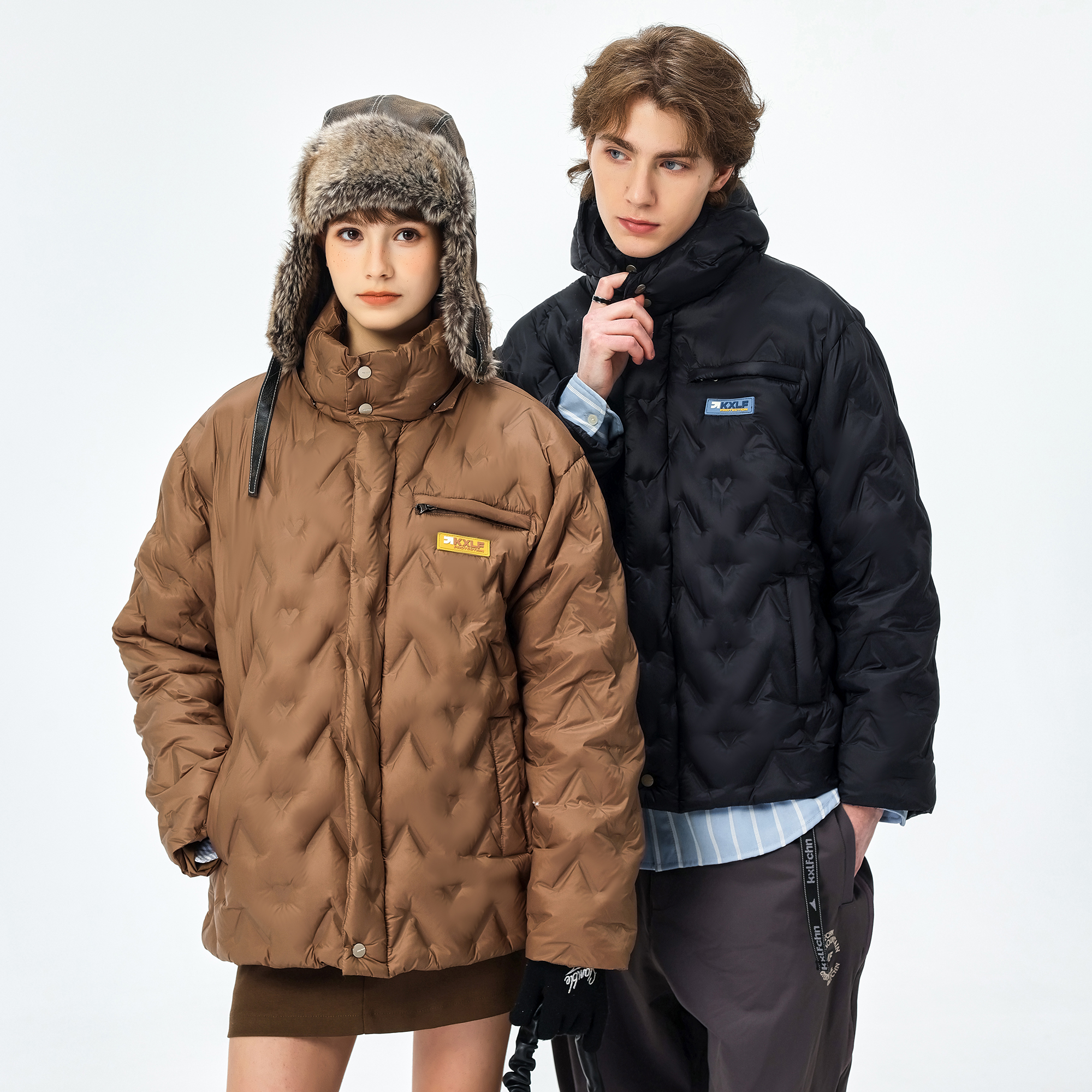 KXLFCHN立领连帽压印菱格羽绒服