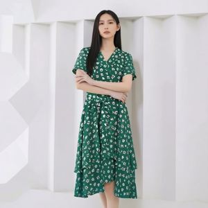 丽新折扣女装 H海 系列26艾 夏装新款气质V领收腰显瘦雪纺连衣裙