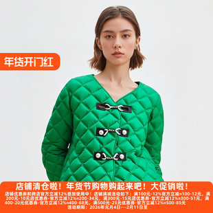 丽新折扣女装 九天 系列 欧货冬装高品质V领压格珍珠扣短款羽绒服