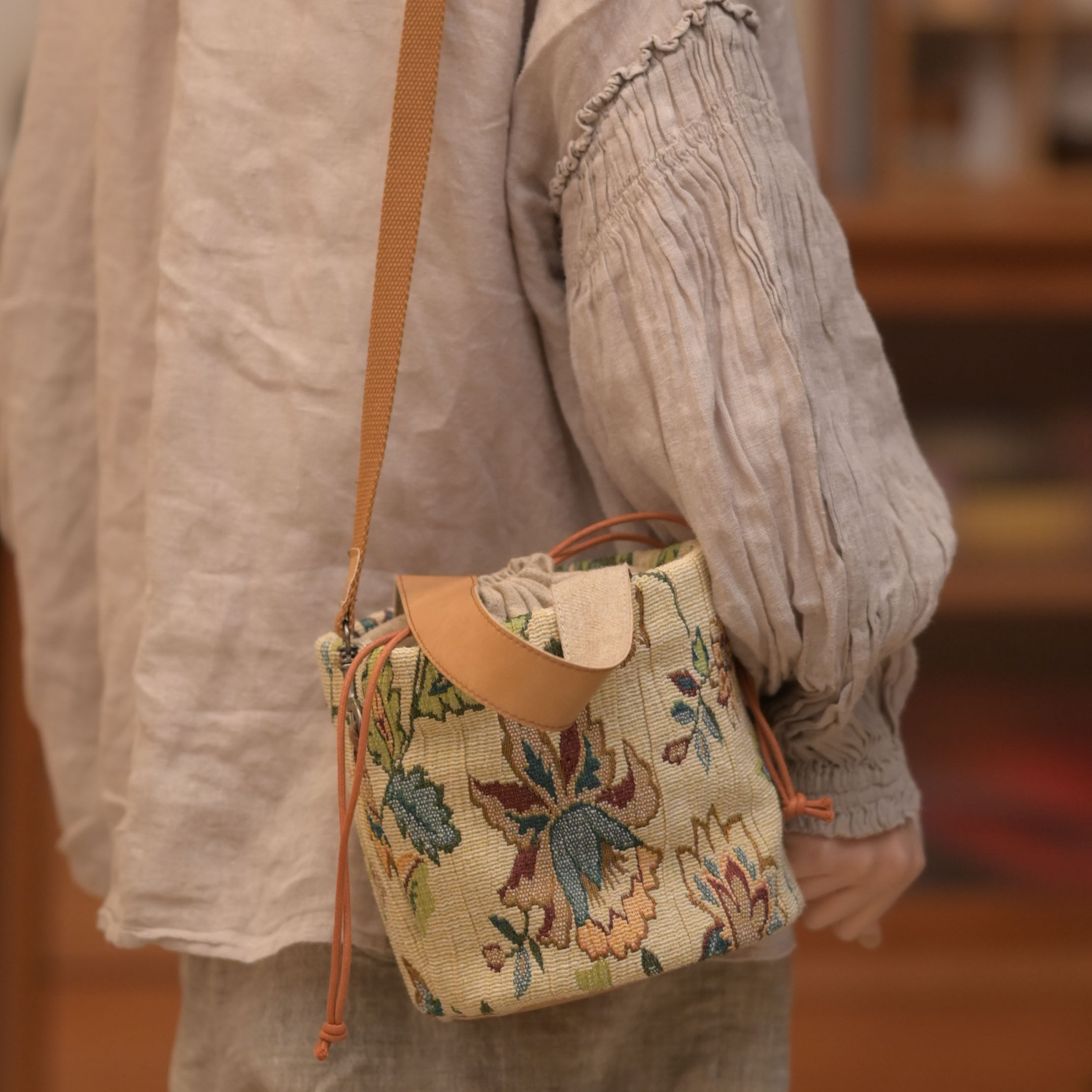 庸庸布包新中式印花水桶包女斜挎夏高级感小众单肩手提小包包文艺,箱包皮具/热销女包/男包,通用款女包,淘宝优惠券,粉丝福利购,淘宝优惠卷