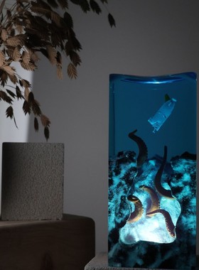 溶洞探险艇潜水员桌面摆件海洋艺术工艺品实木树脂灯生日礼物饰品