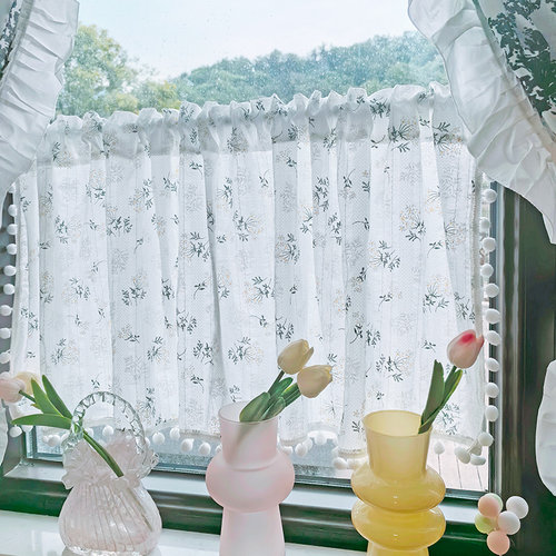 法式小清新碎花2026新款窗帘飘窗短帘透气布料卫生间遮挡帘伸缩杆