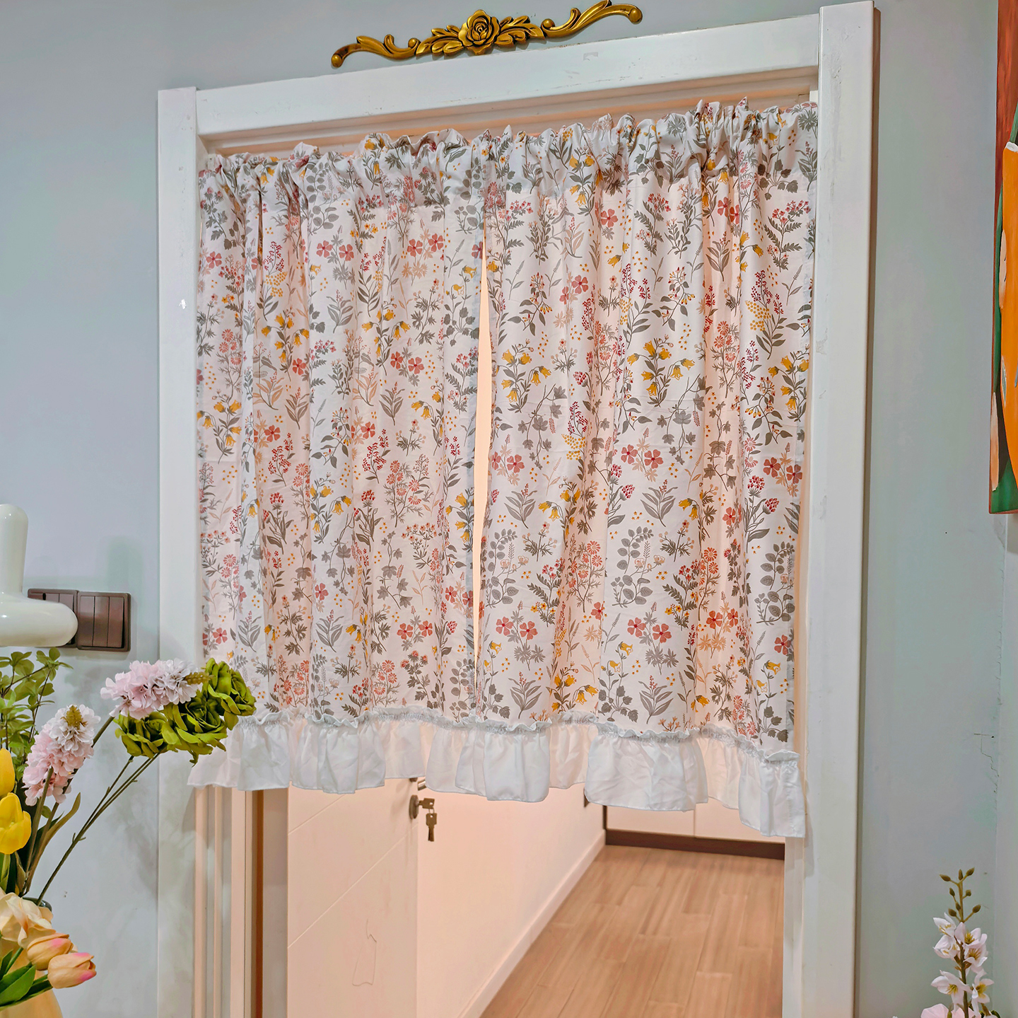 2025年夏季透光不透人花边卧室