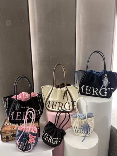 泰国新款设计师品牌Merge联名款abina购物托特刺绣款手提跨境包包
