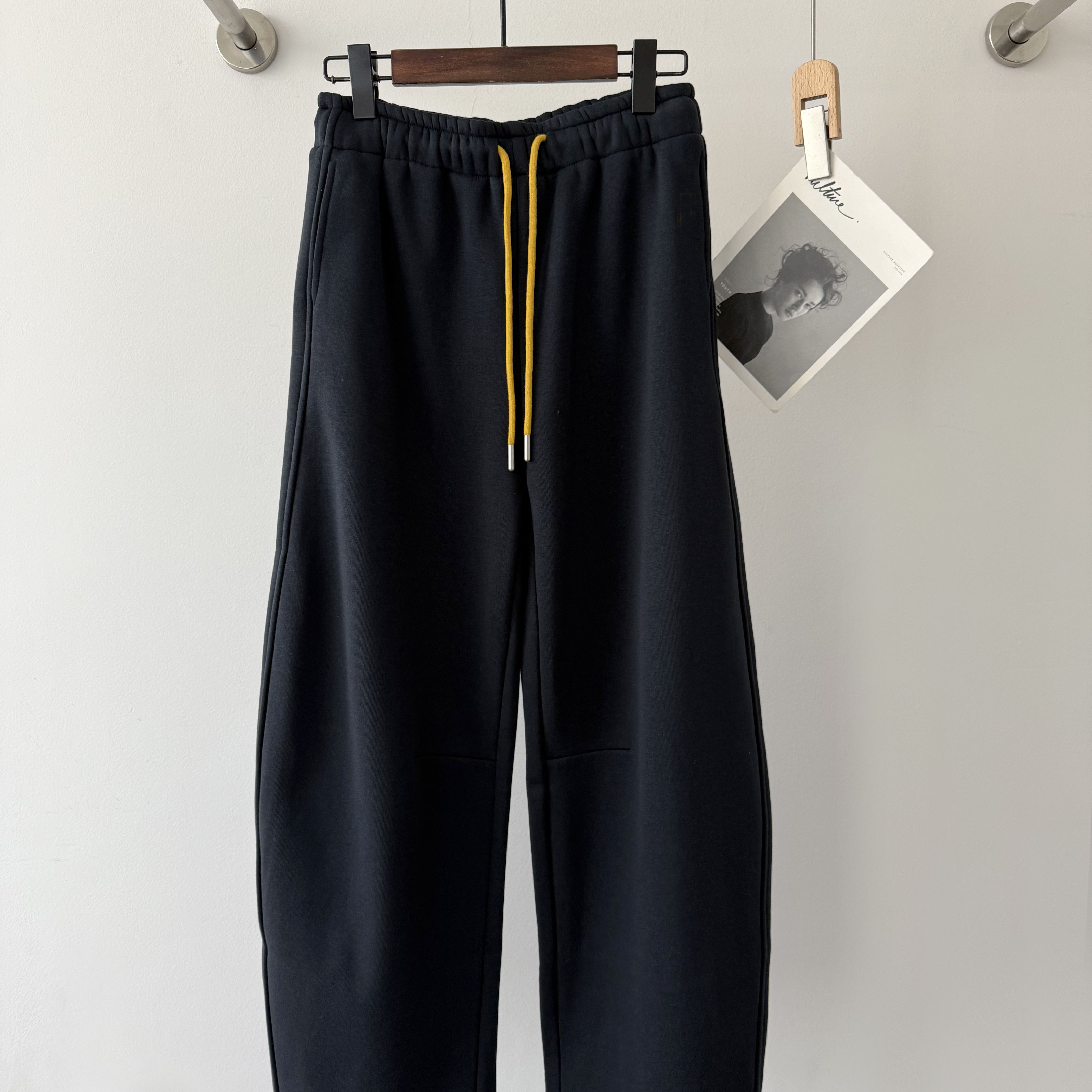 米娜家 欧洲站 25加厚松紧腰撞色抽绳款时尚弯刀休闲裤 E548 304