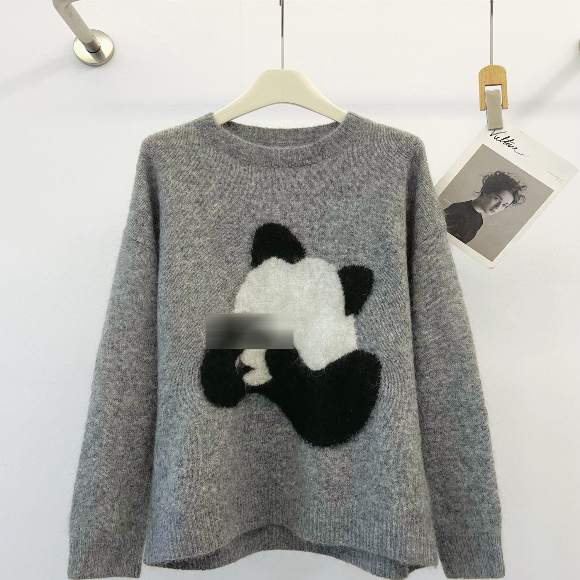 山羊绒圆领长袖熊猫图案针织衫