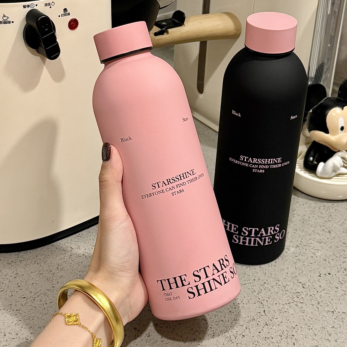 水杯女生新款2025高颜值保温杯原宿风便携水瓶学生可爱不锈钢杯子 - 实物图