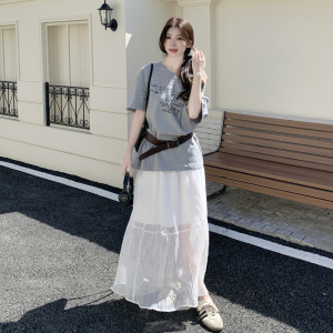 休闲运动露肩T恤半身裙套装女夏2025新款两件套ootd穿搭减龄韩系图片