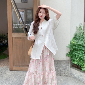 韩系甜美减龄套装裙女2025年新款超好看刺绣小衫碎花半身裙两件套图片