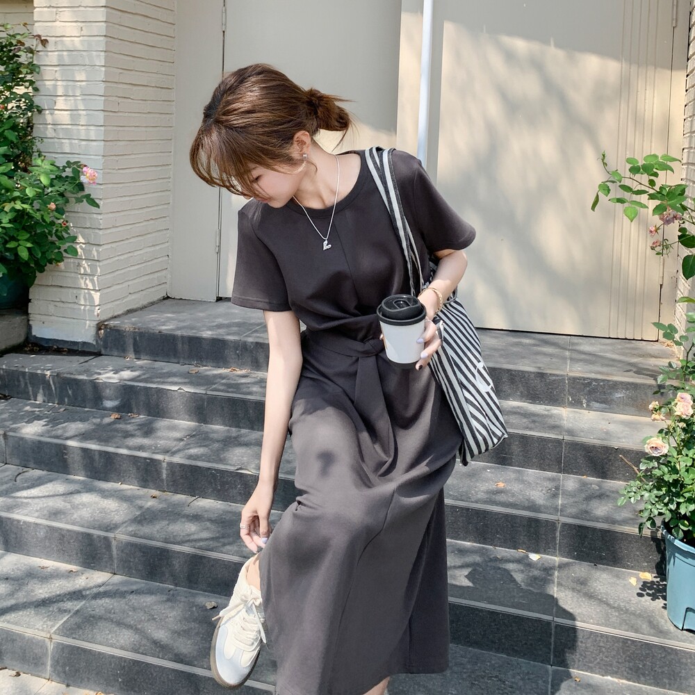 高级感韩系气质连衣裙女2025夏季新款今年流行漂亮收腰显瘦a字裙,女装连衣裙,2C153