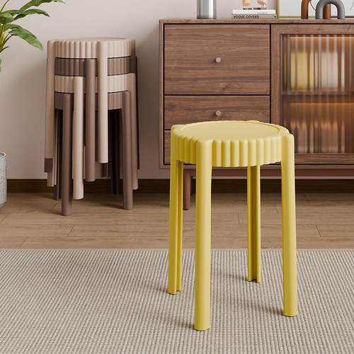 现代简约塑料凳子家用加厚餐凳可叠放备用凳奶油风高级感创意圆凳