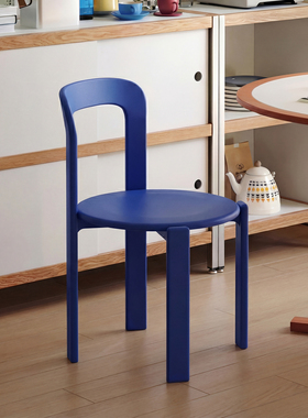 多巴胺餐椅可叠放塑料椅子家用加厚靠背椅中古风休闲感创意REY椅