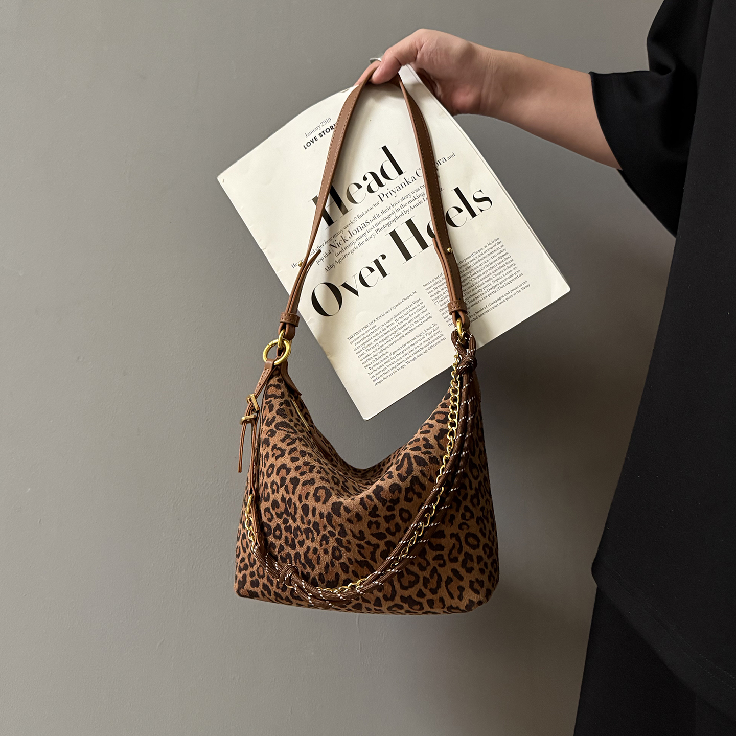 Hobo包时尚豹纹牛皮磨砂包