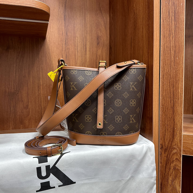 优库迪斯小号休闲印花潮流水桶包