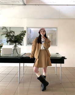 PPSHD美式复古夹棉毛呢棒球服外套女冬季新款高腰半身裙时尚套装